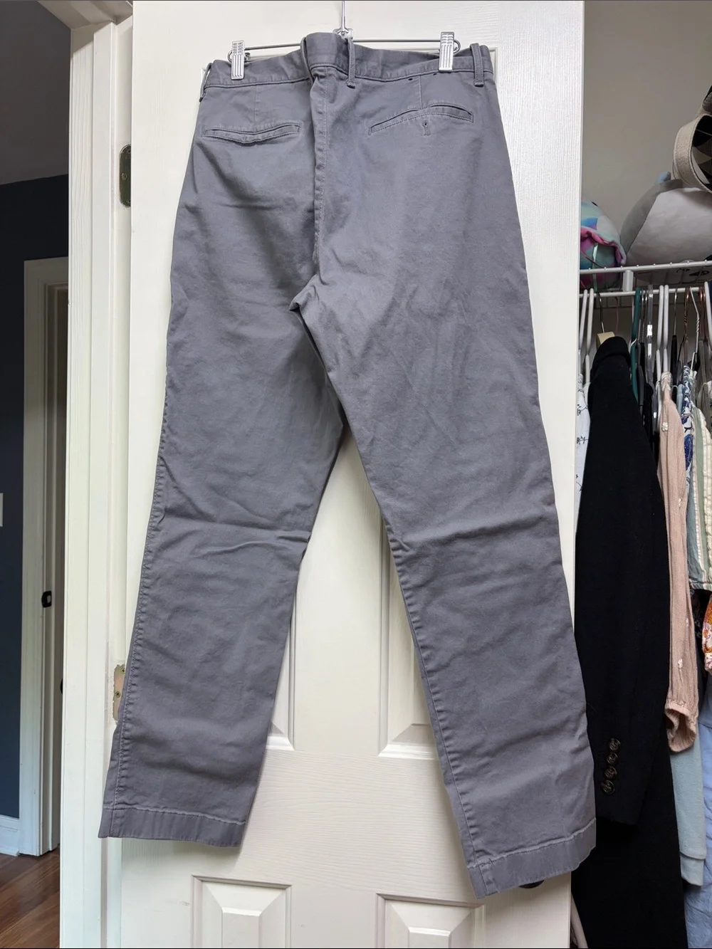 J. Crew Men's Light Gray Chino Pants